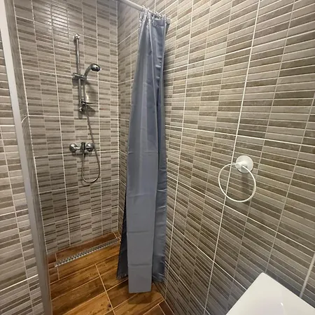 Eld At Wellness 巴拉腾肯尼斯