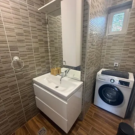 Eld At Wellness 公寓 巴拉腾肯尼斯